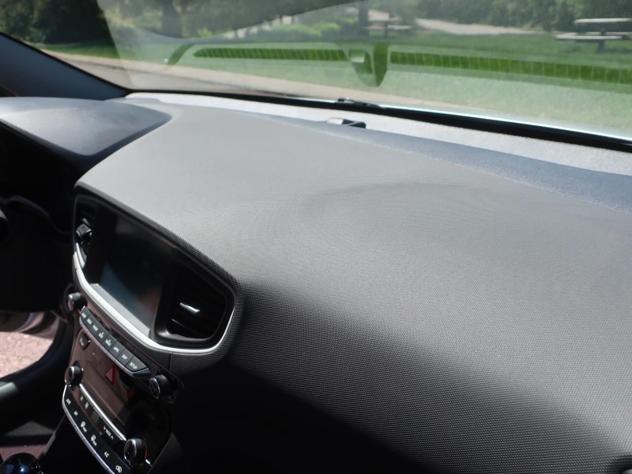 Hyundai Ioniq Hybrid Blue 2018