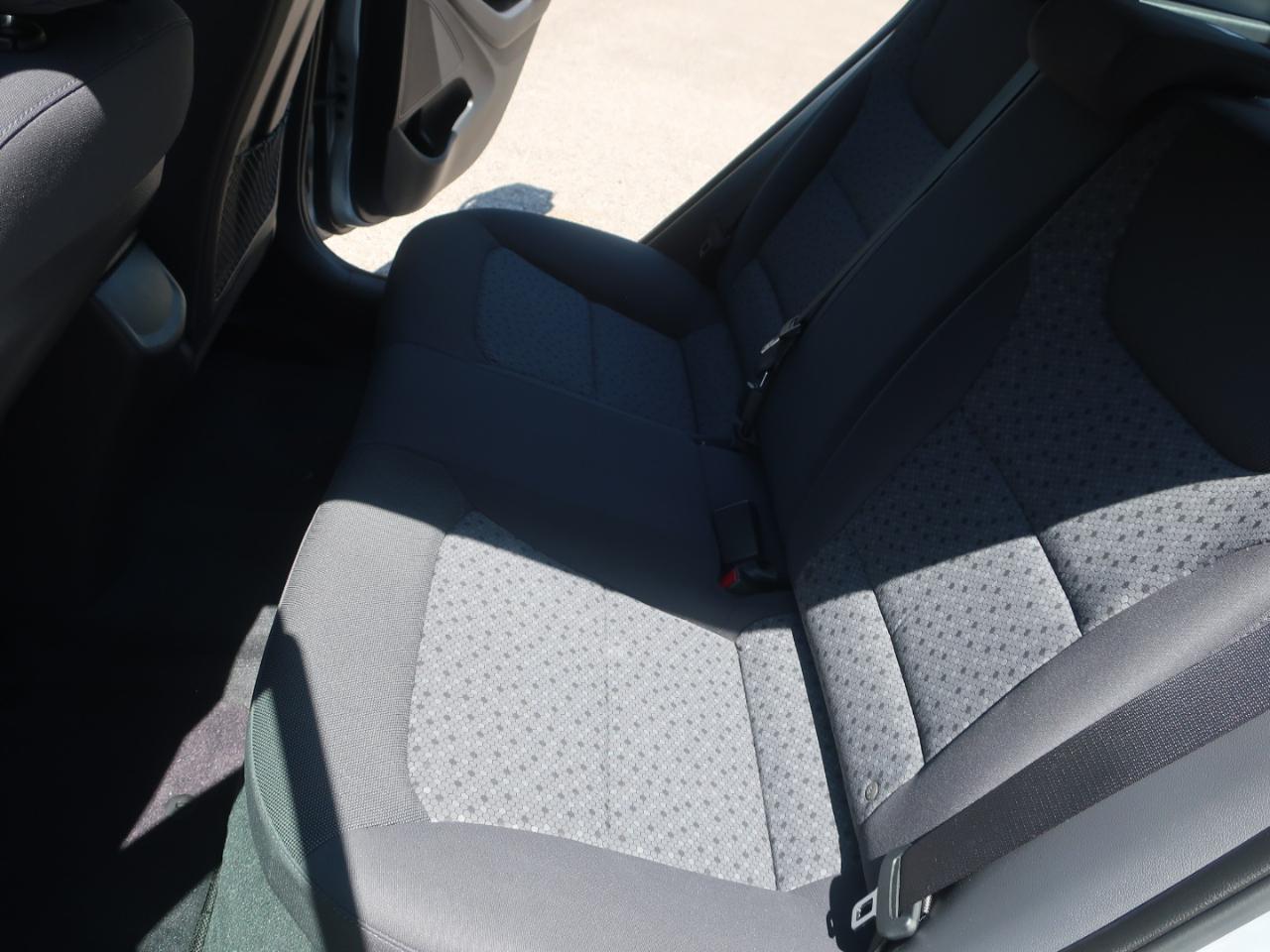 Hyundai Ioniq Hybrid Blue 2018