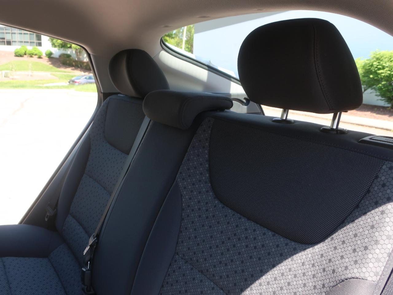 Hyundai Ioniq Hybrid Blue 2018