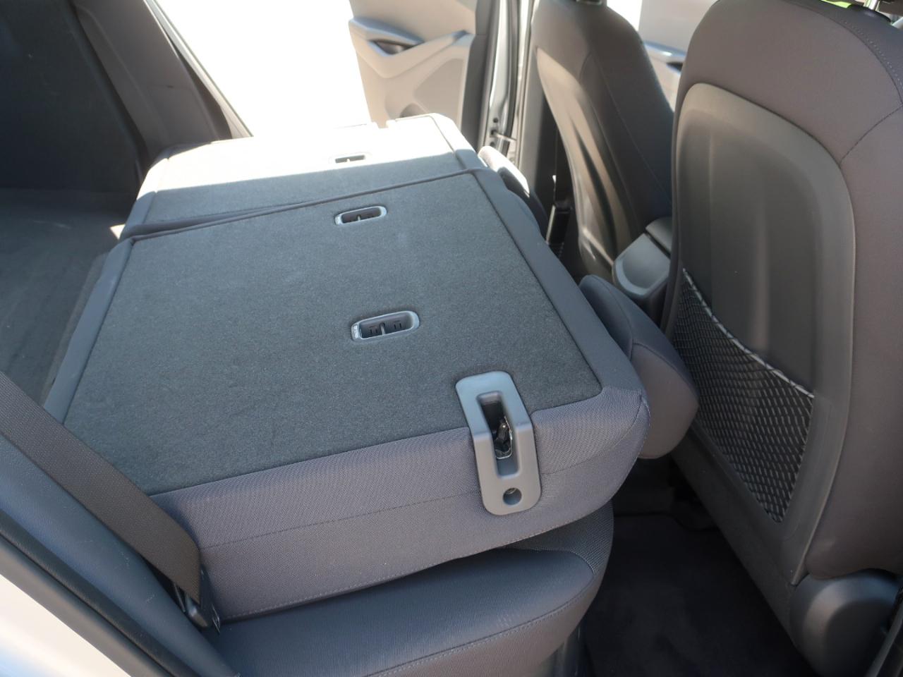 Hyundai Ioniq Hybrid Blue 2018