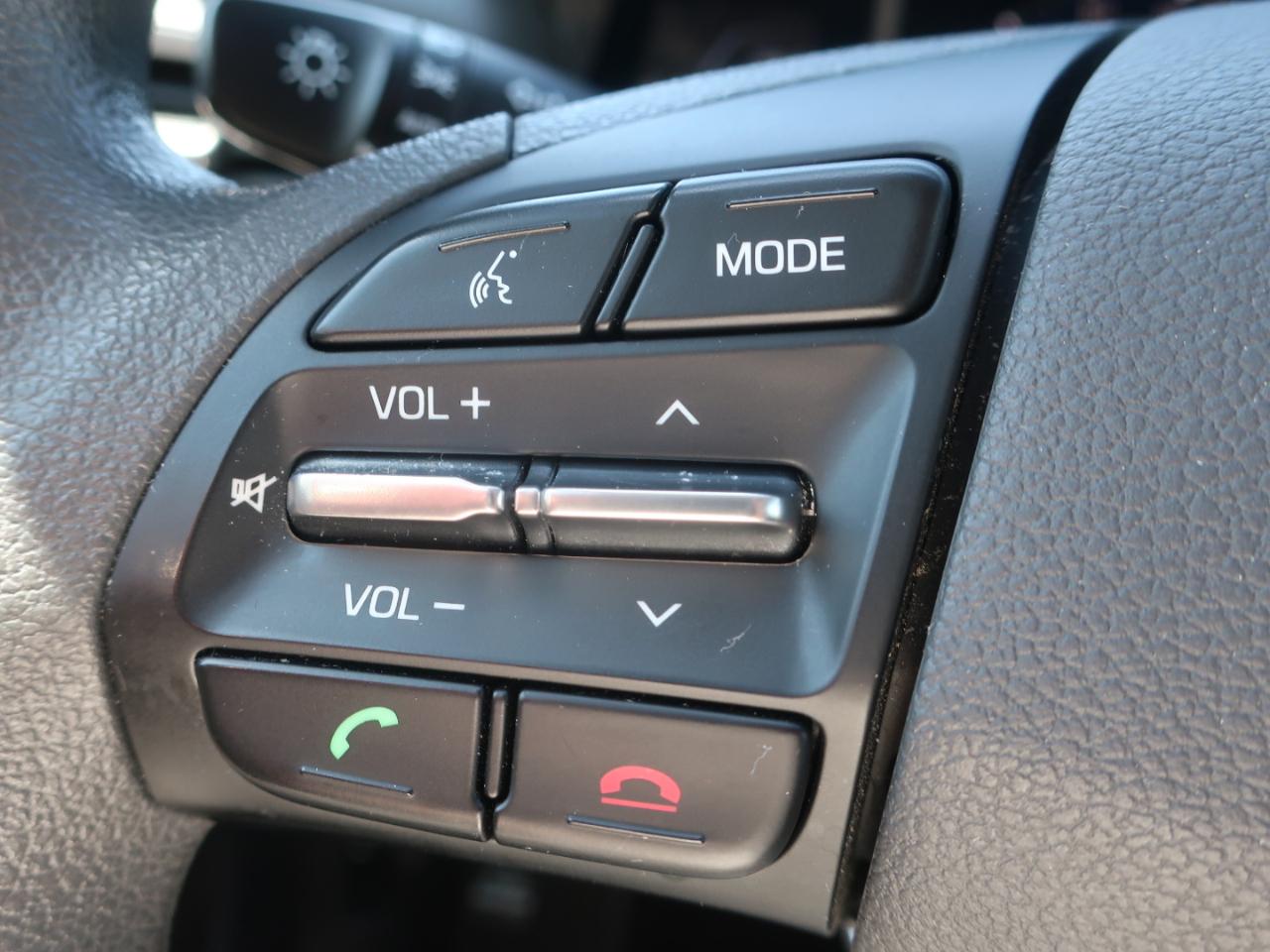 Hyundai Ioniq Hybrid Blue 2018