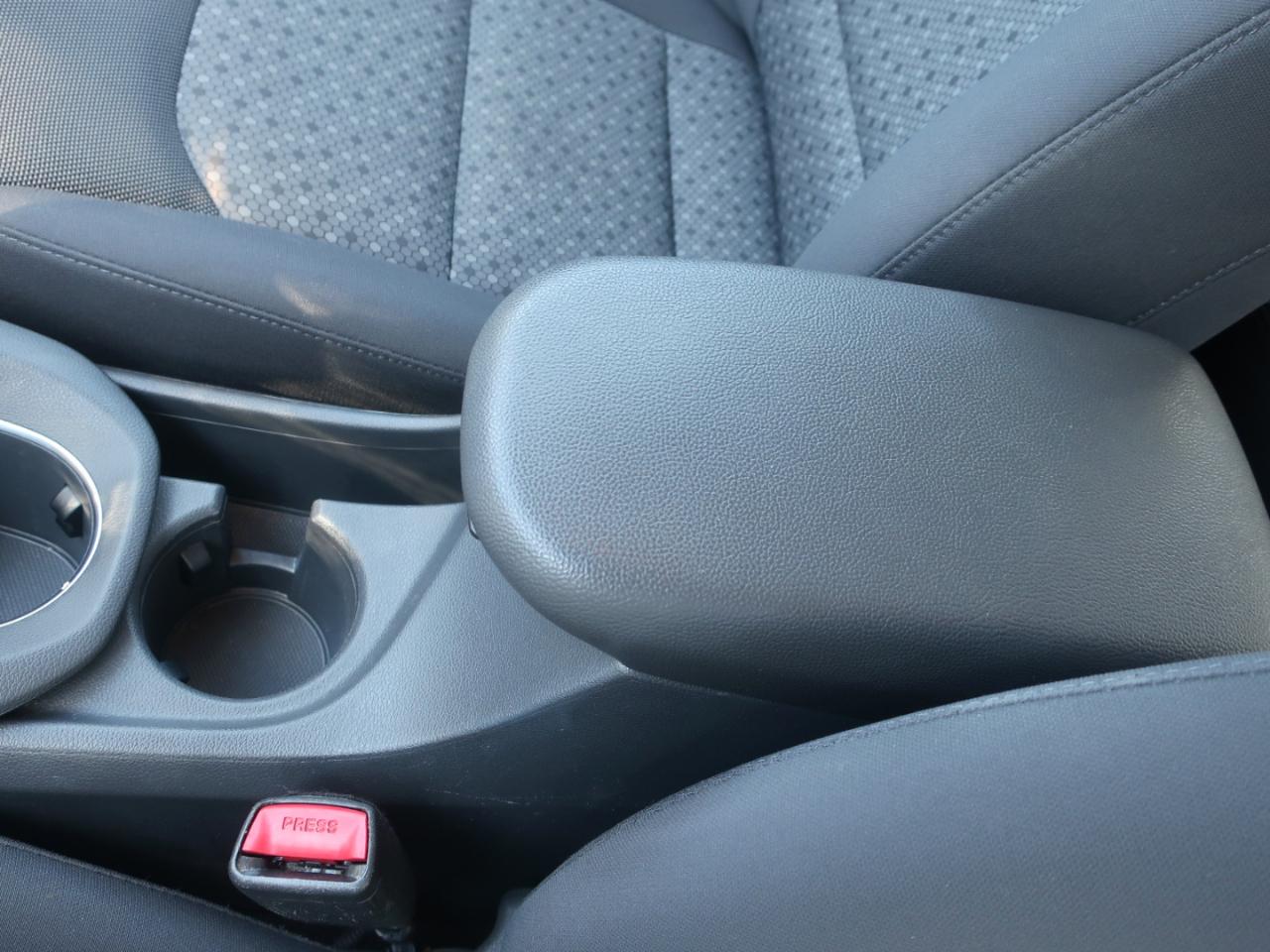 Hyundai Ioniq Hybrid Blue 2018