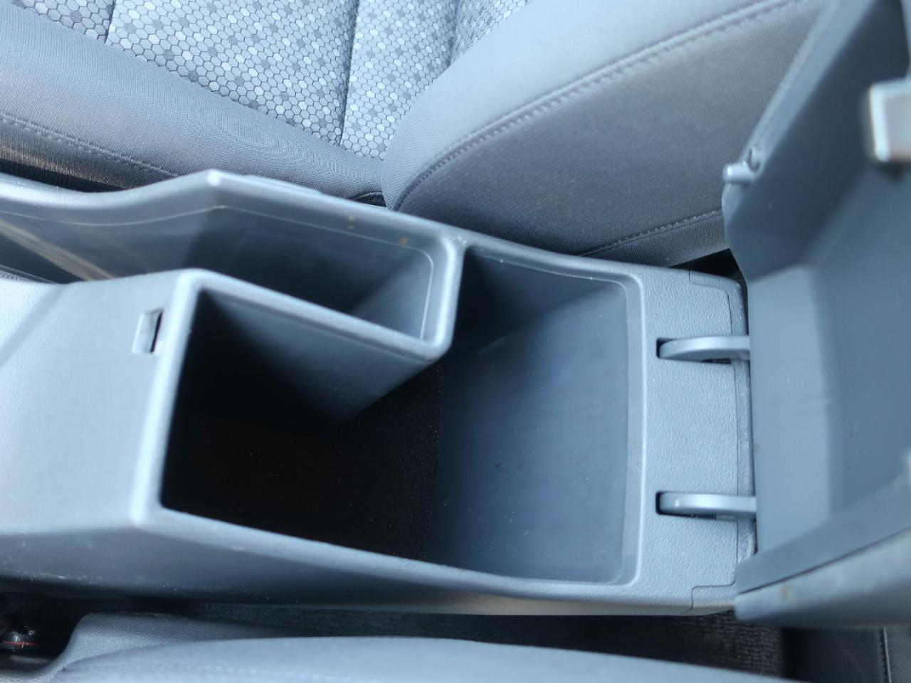 Hyundai Ioniq Hybrid Blue 2018