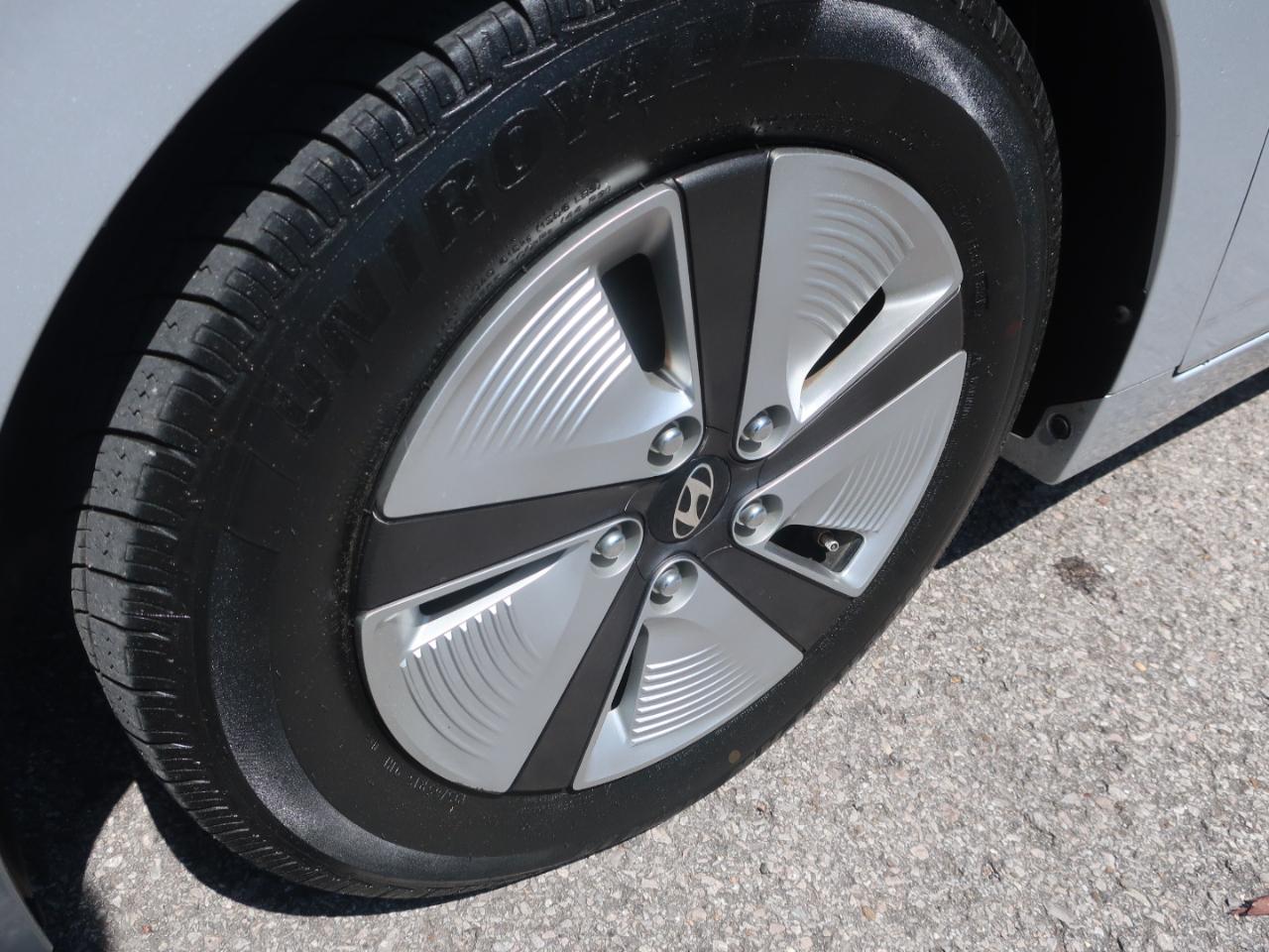 Hyundai Ioniq Hybrid Blue 2018