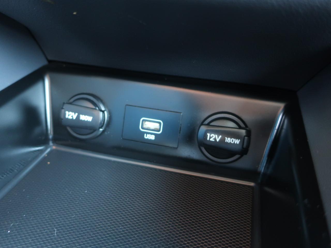 Hyundai Ioniq Hybrid Blue 2020