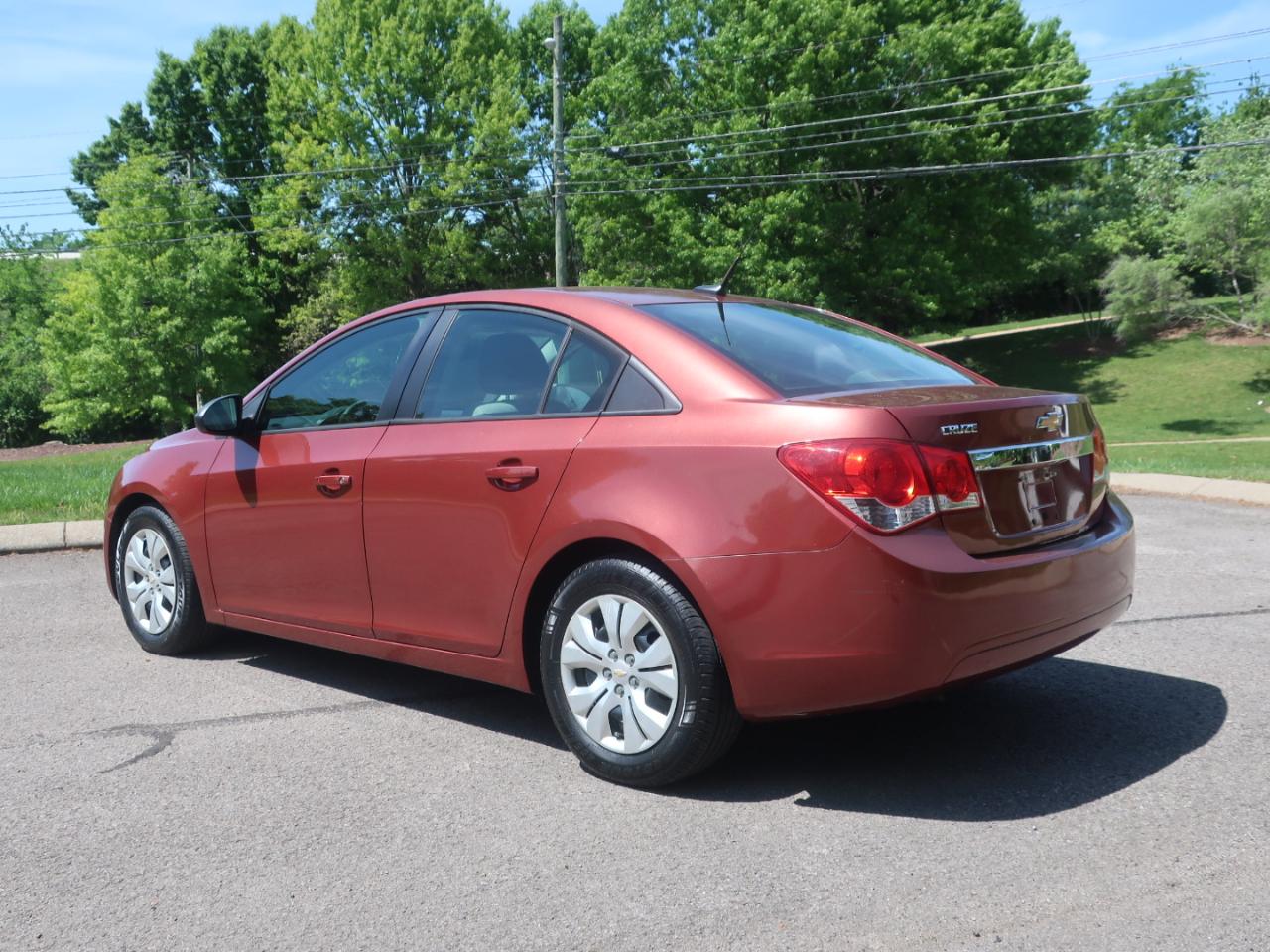 Chevrolet Cruze LS Auto 2013