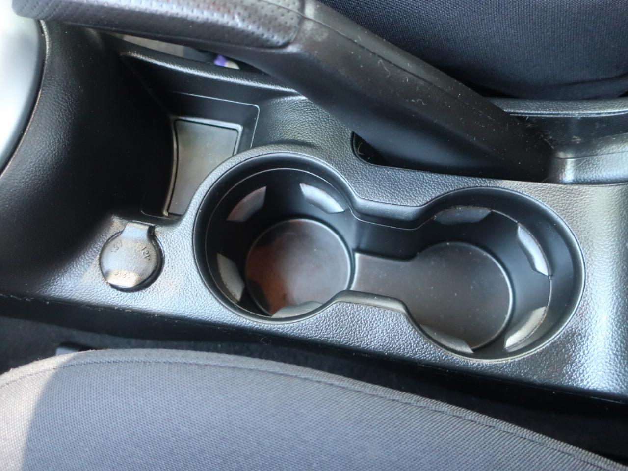 Chevrolet Cruze LS Auto 2013