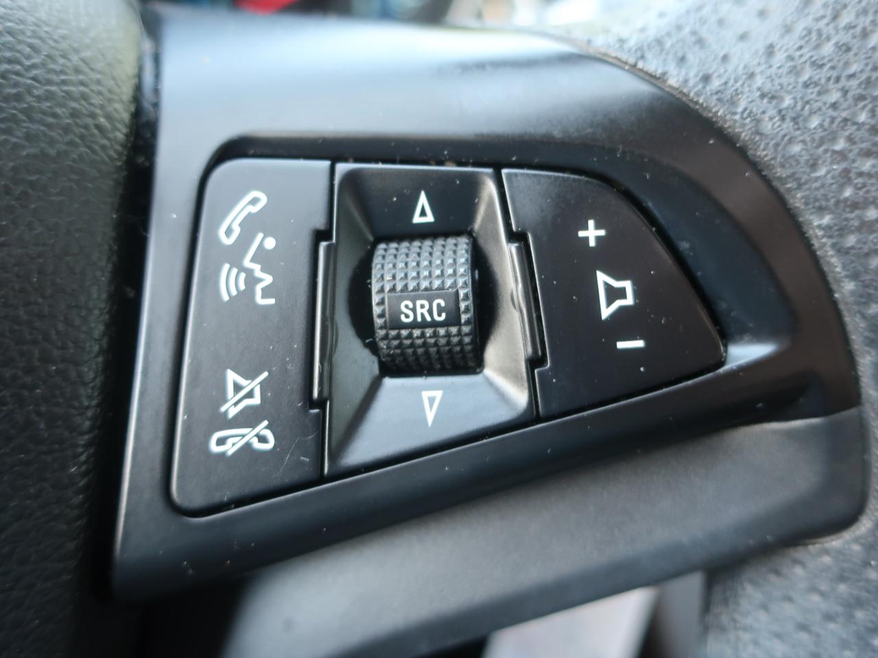 Chevrolet Cruze LS Auto 2013