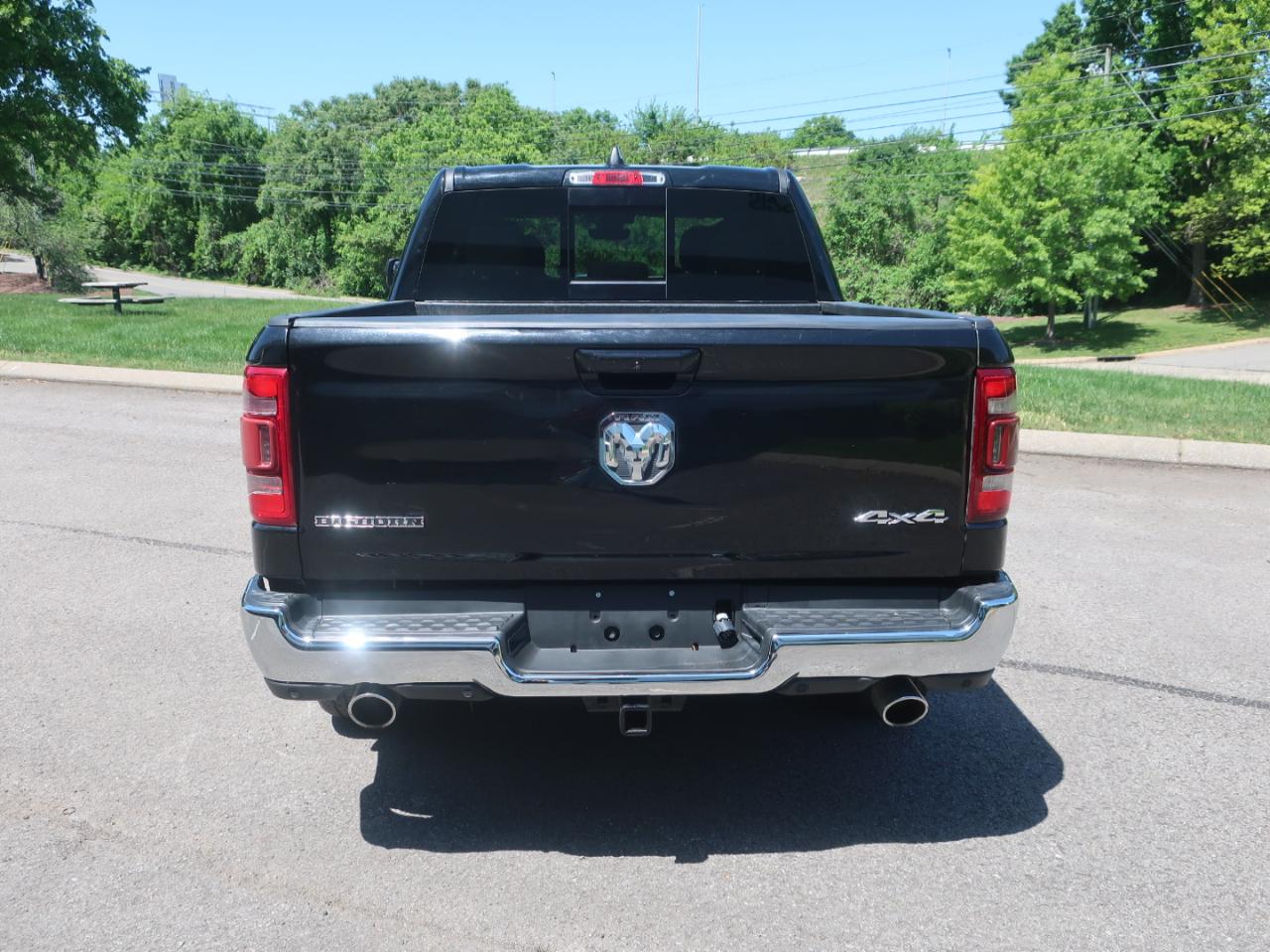 RAM 1500 Big Horn Crew Cab SWB 4WD 2021