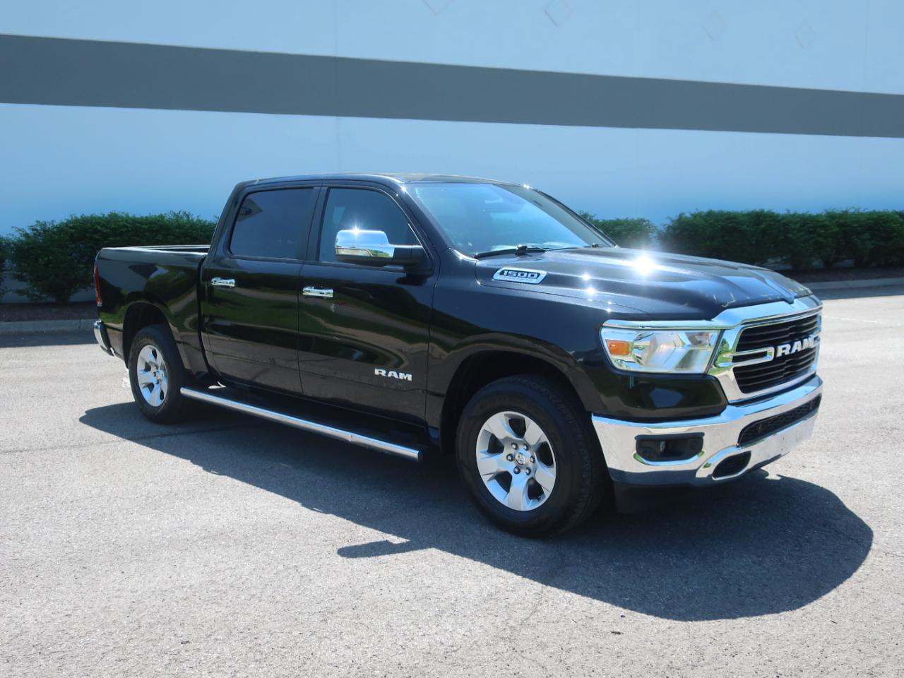 RAM 1500 Big Horn Crew Cab SWB 4WD 2021