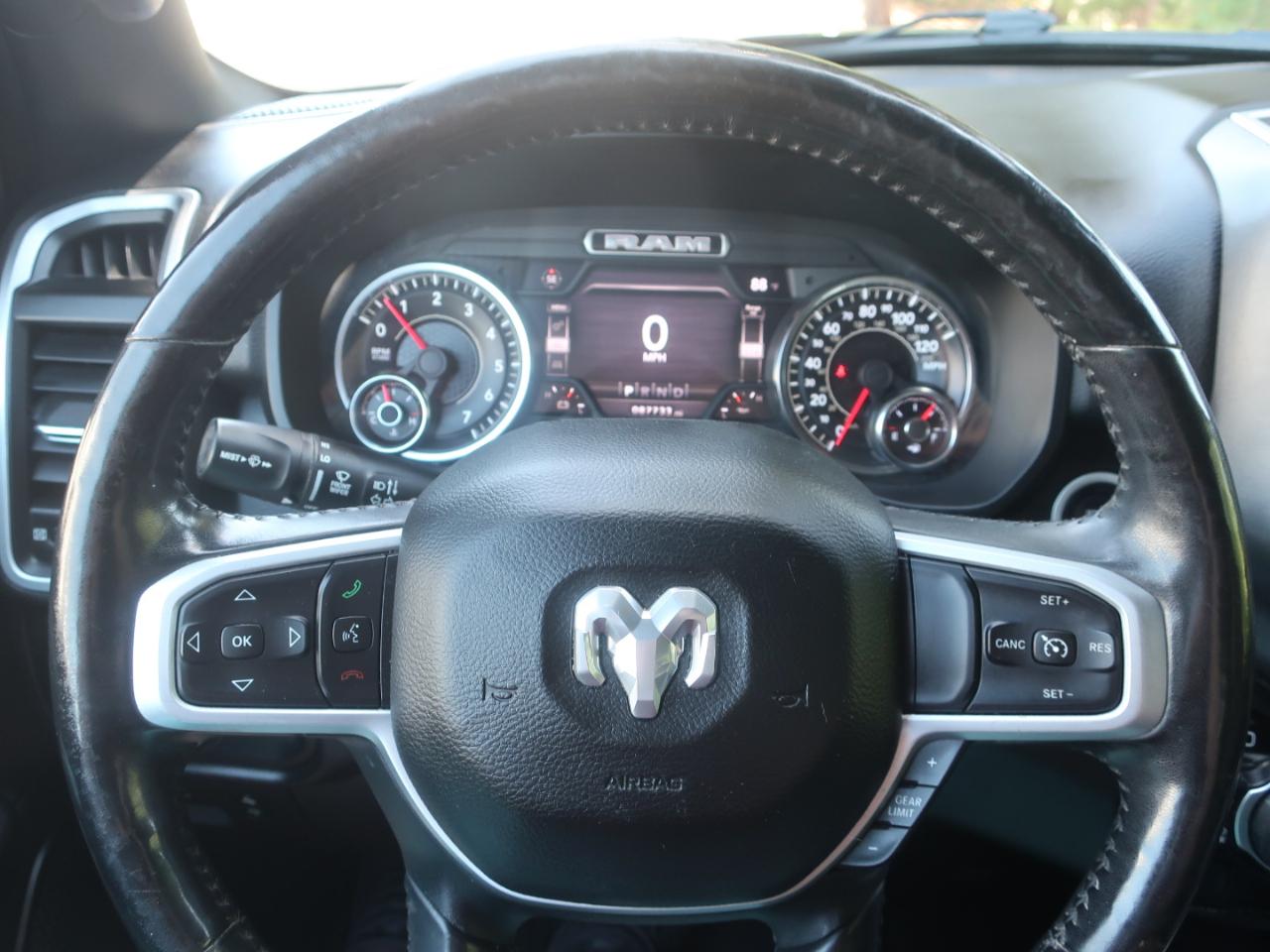 RAM 1500 Big Horn Crew Cab SWB 4WD 2021