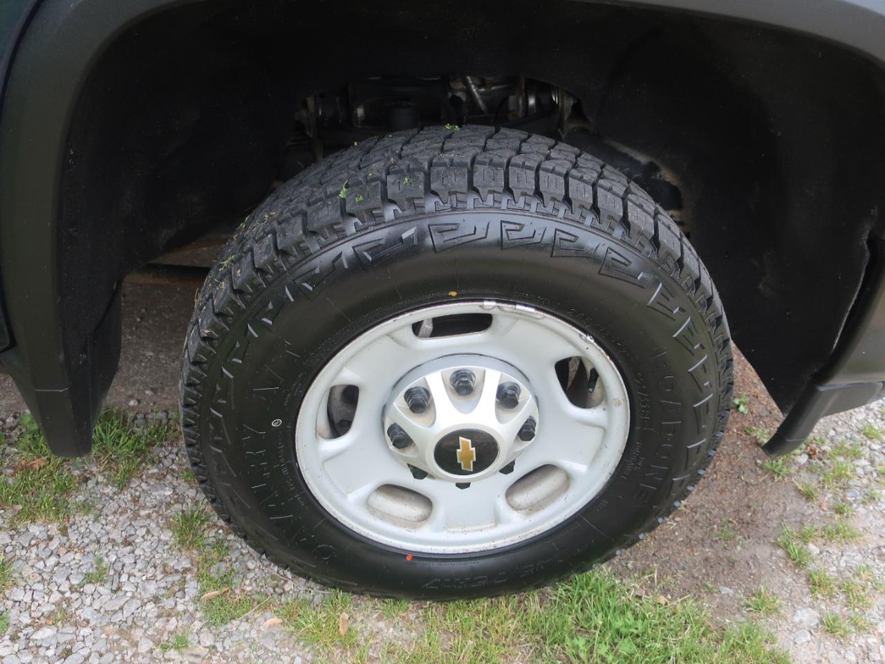 Chevrolet Silverado 2500HD Work Truck Crew Cab Long Box 4WD 2023