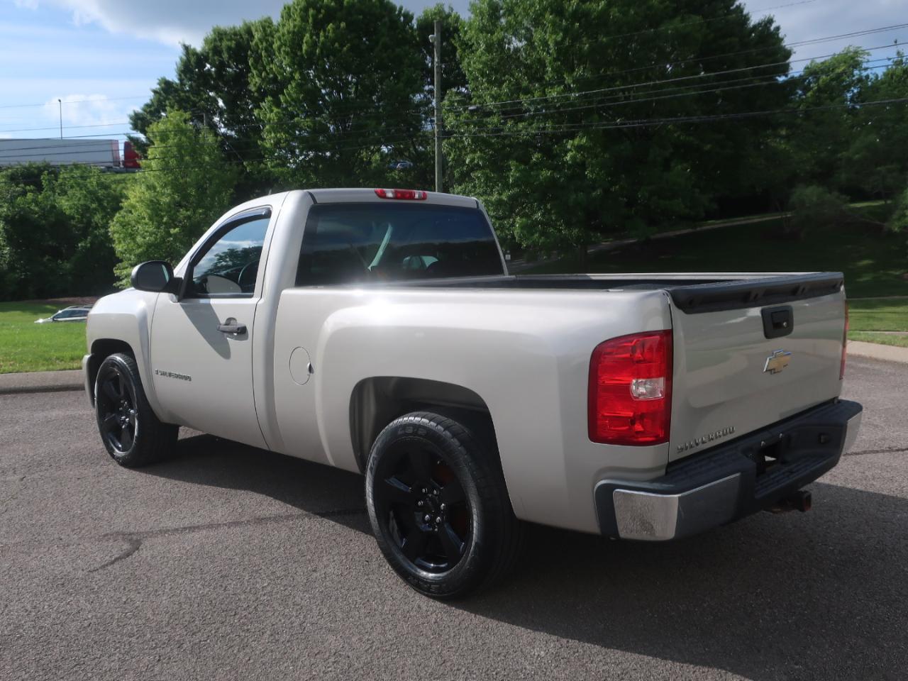 Chevrolet Silverado 1500 Work Truck Standard Box 2WD 2009