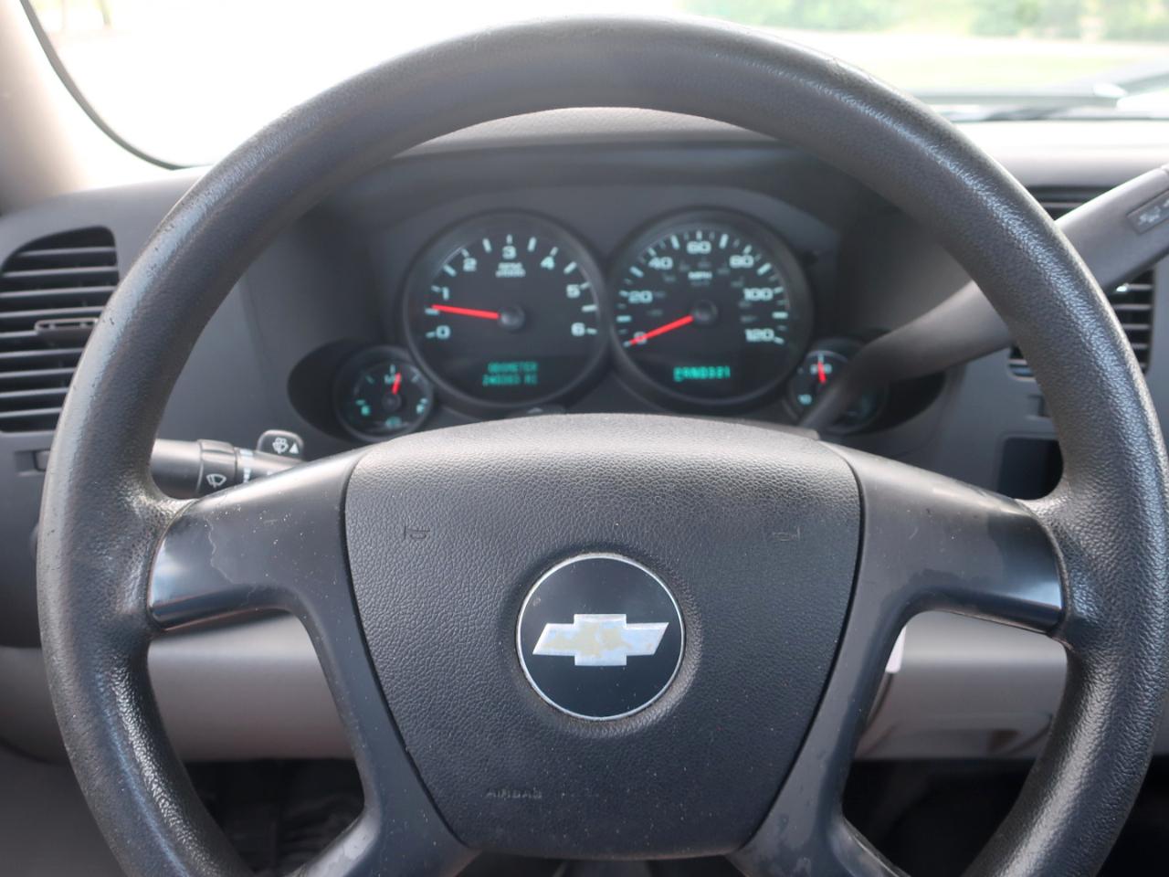 Chevrolet Silverado 1500 Work Truck Standard Box 2WD 2009