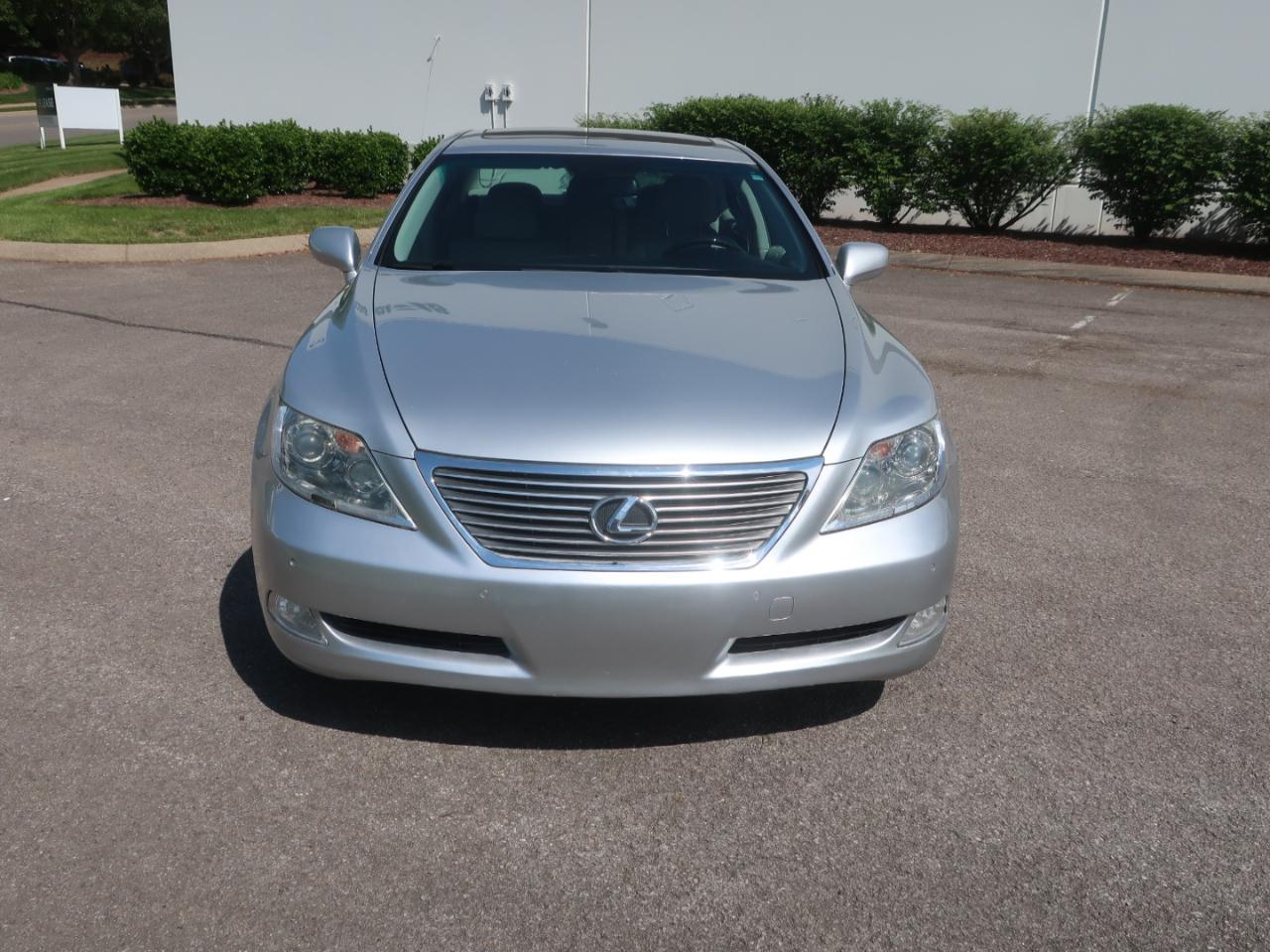 Lexus LS 460 Luxury Sedan 2008