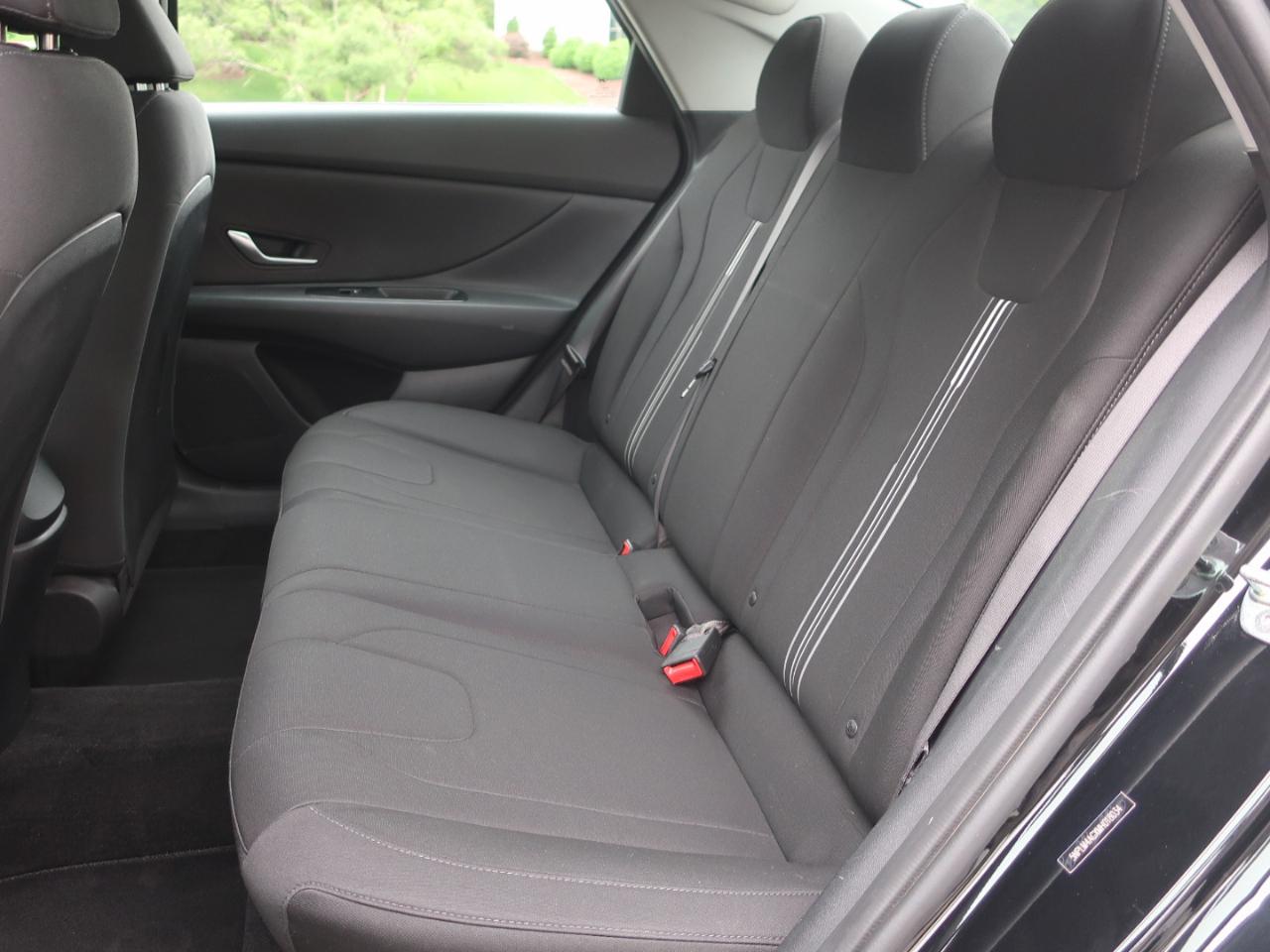 Hyundai Elantra SEL 2021