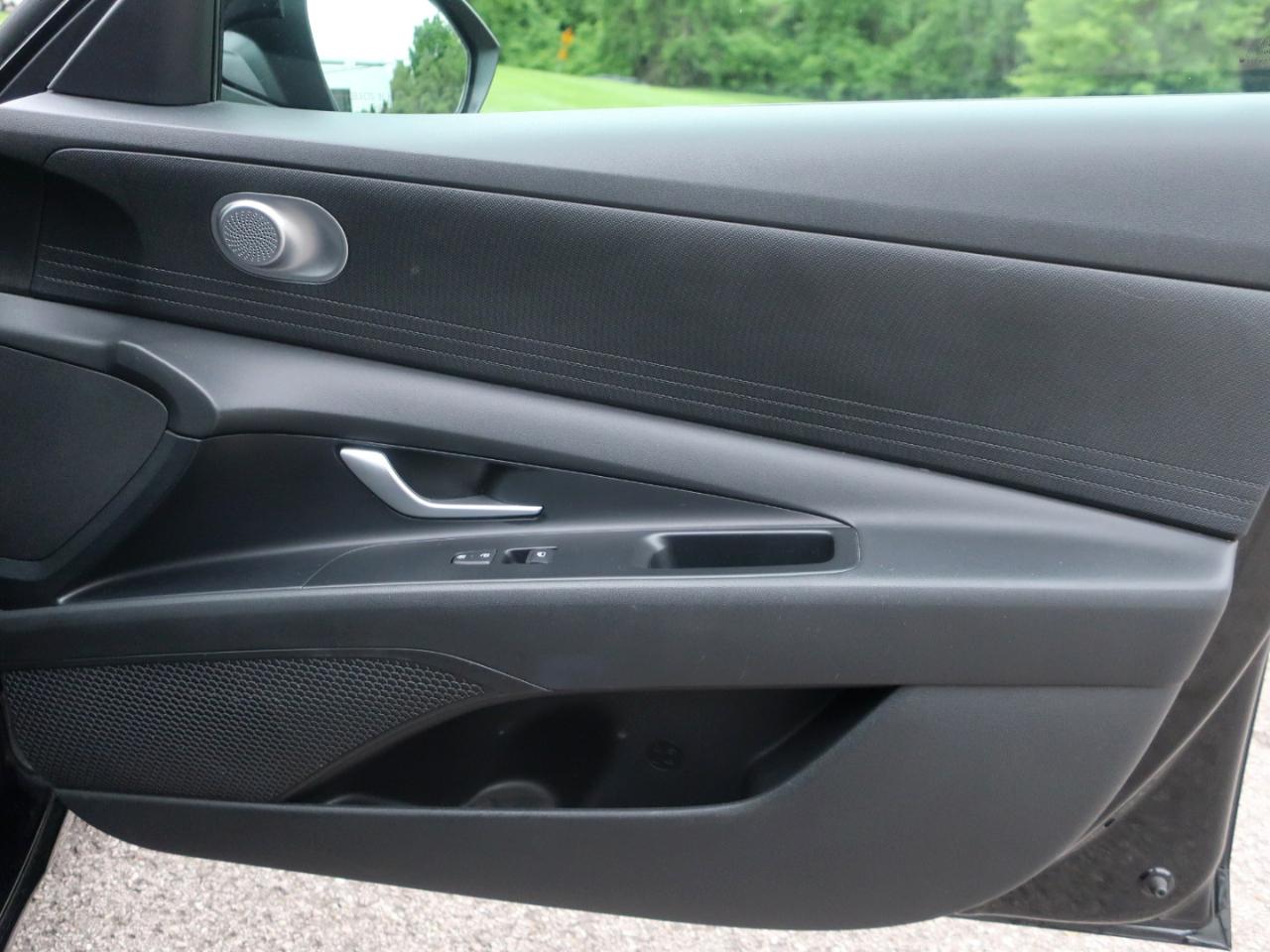 Hyundai Elantra SEL 2021