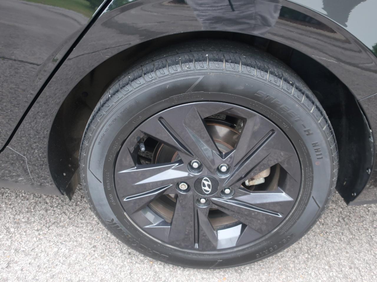 Hyundai Elantra SEL 2021
