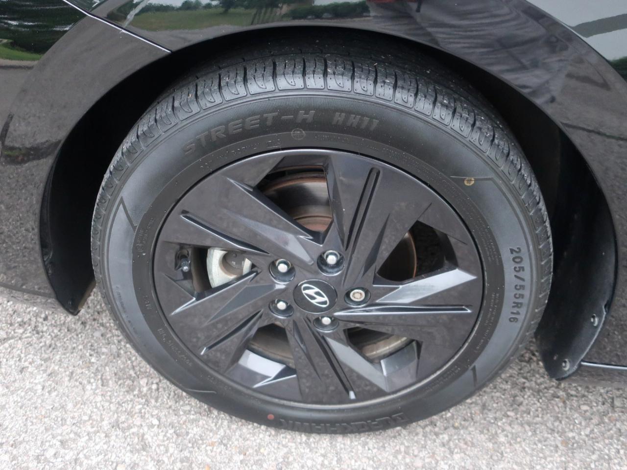 Hyundai Elantra SEL 2021