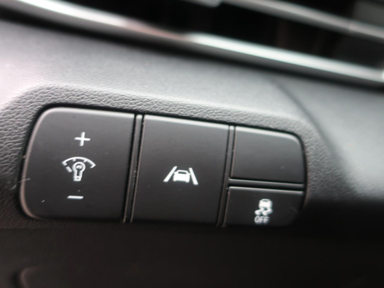 Hyundai Elantra SEL 2021