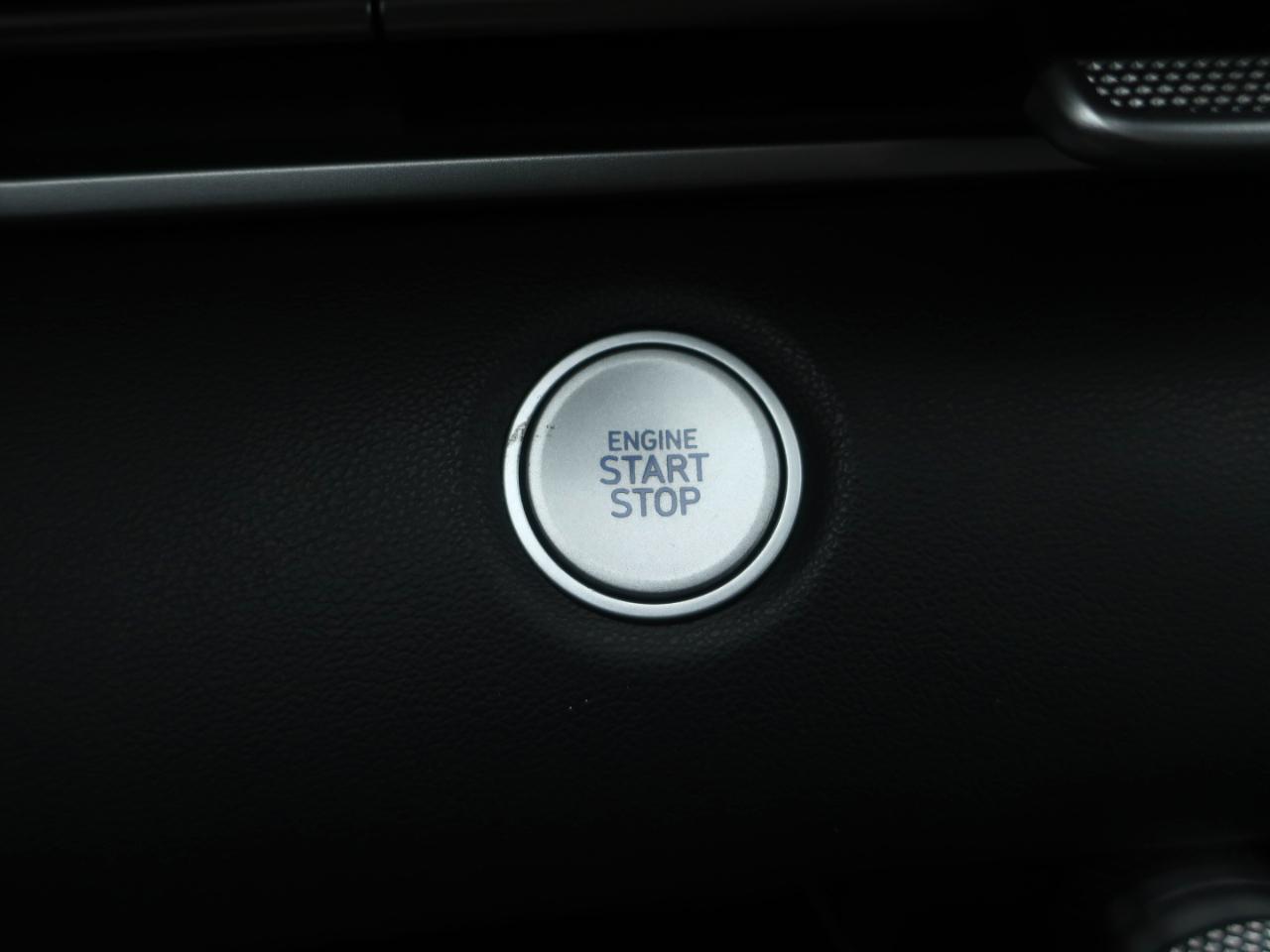 Hyundai Elantra SEL 2021