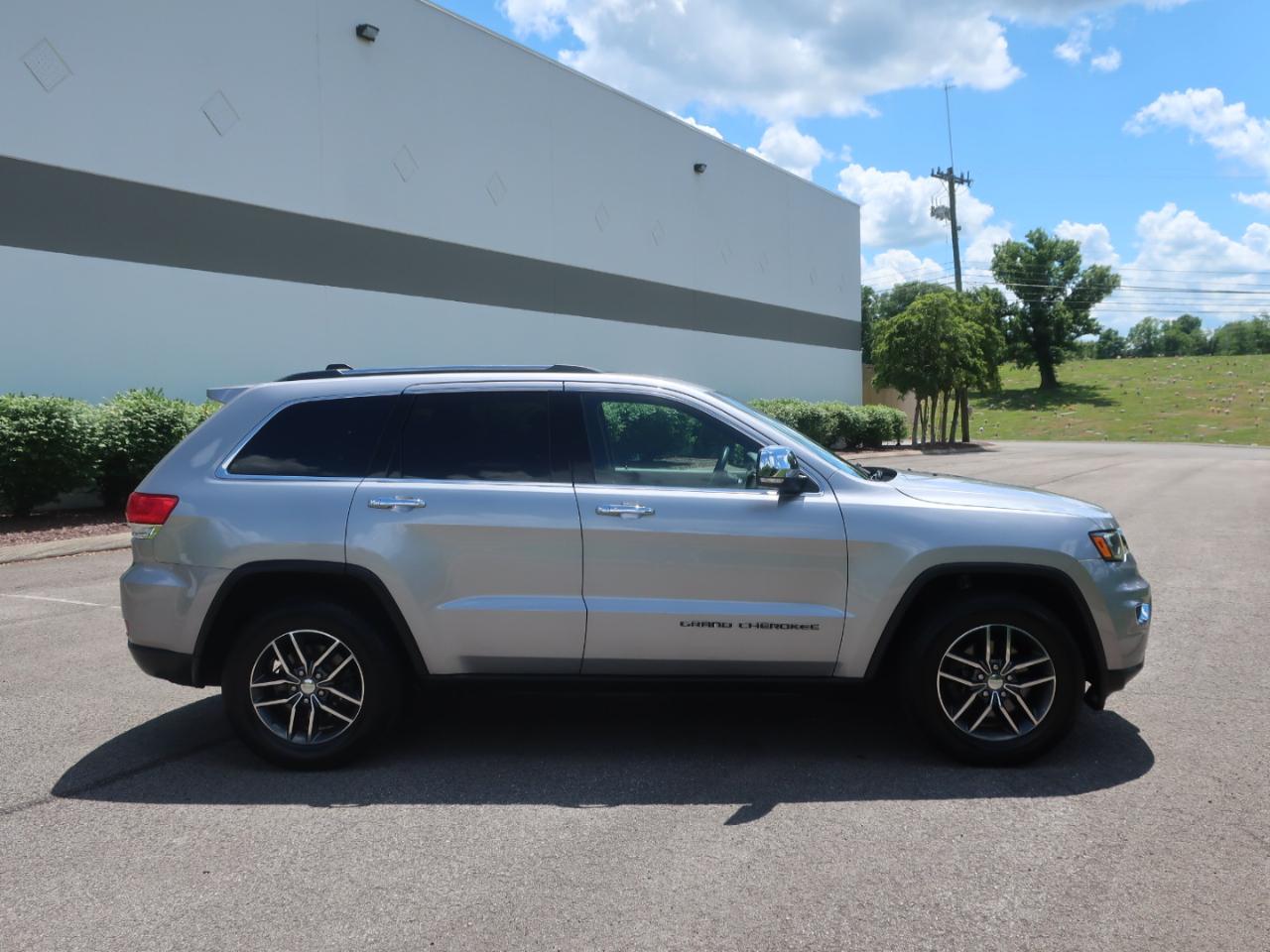 Jeep Grand Cherokee Limited 2WD 2017