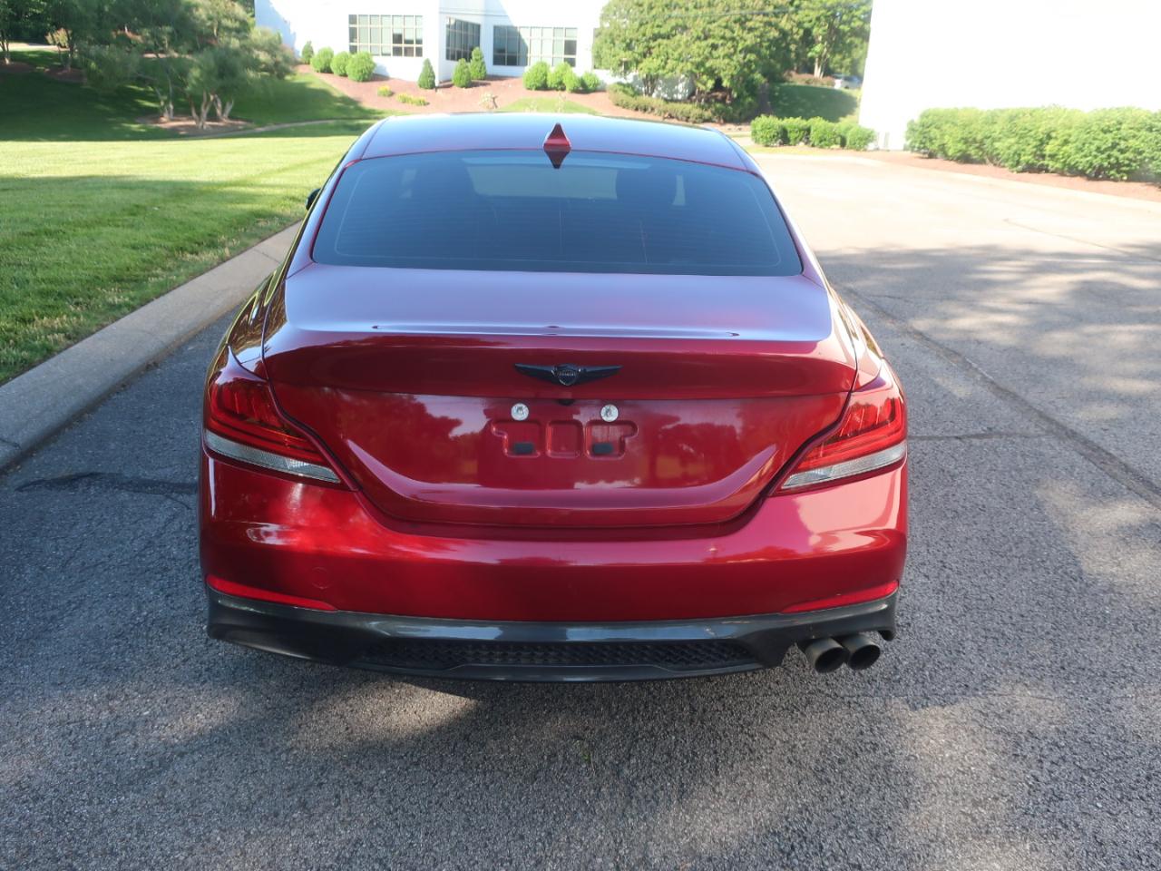 Genesis G70 2.0T Sport 6M 2019