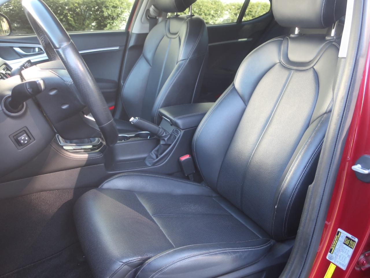 Genesis G70 2.0T Sport 6M 2019