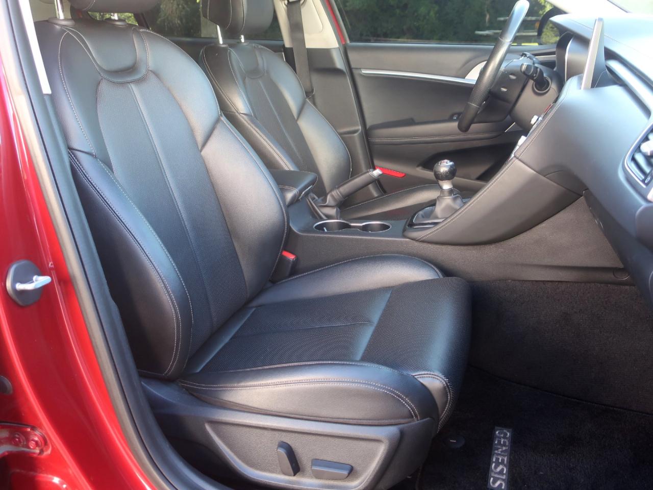 Genesis G70 2.0T Sport 6M 2019