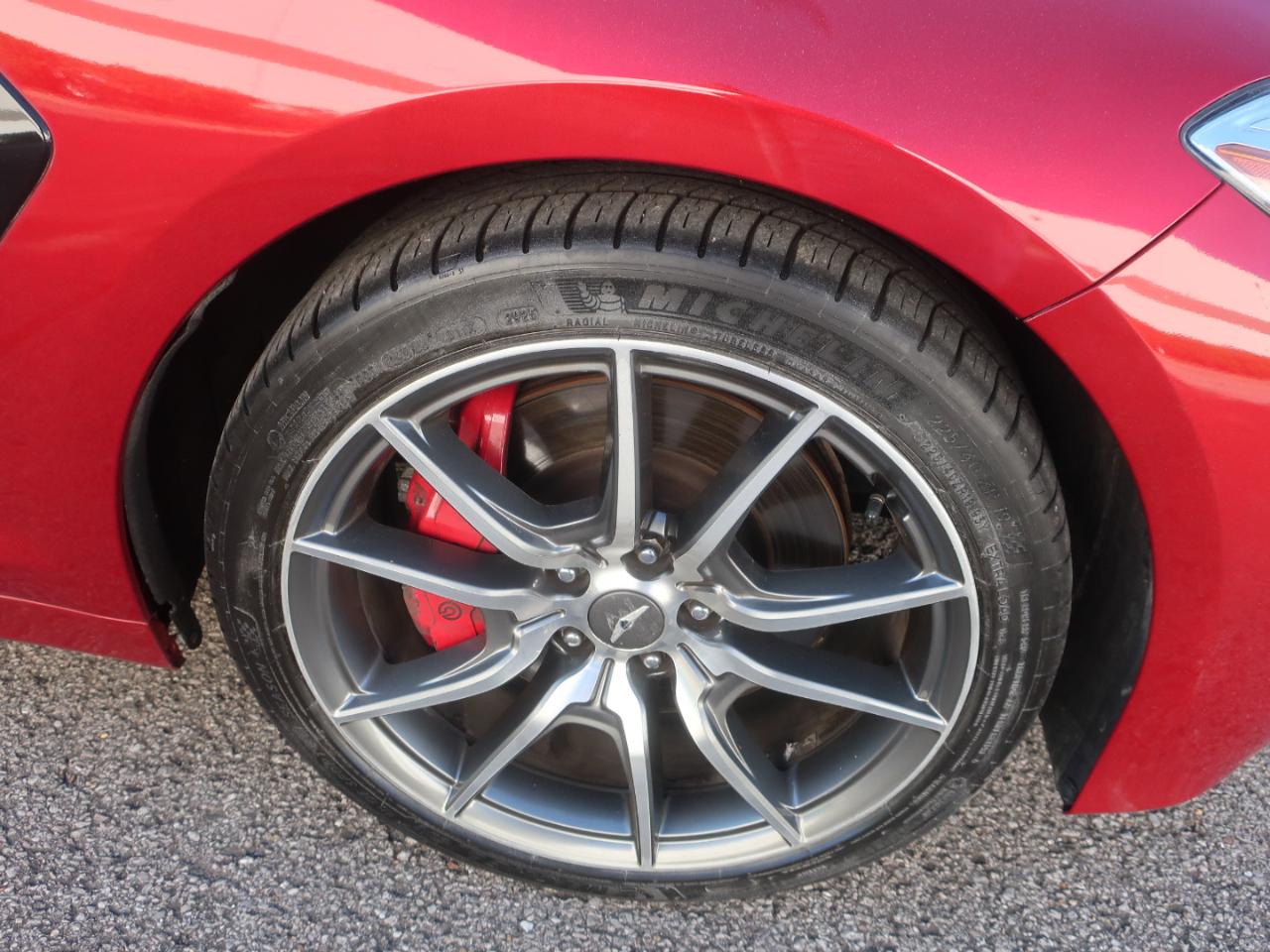 Genesis G70 2.0T Sport 6M 2019