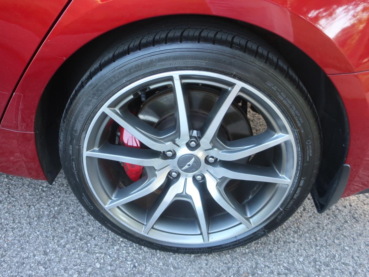 Genesis G70 2.0T Sport 6M 2019