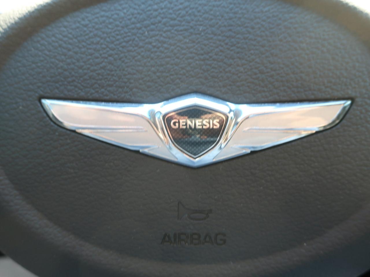 Genesis G70 2.0T Sport 6M 2019