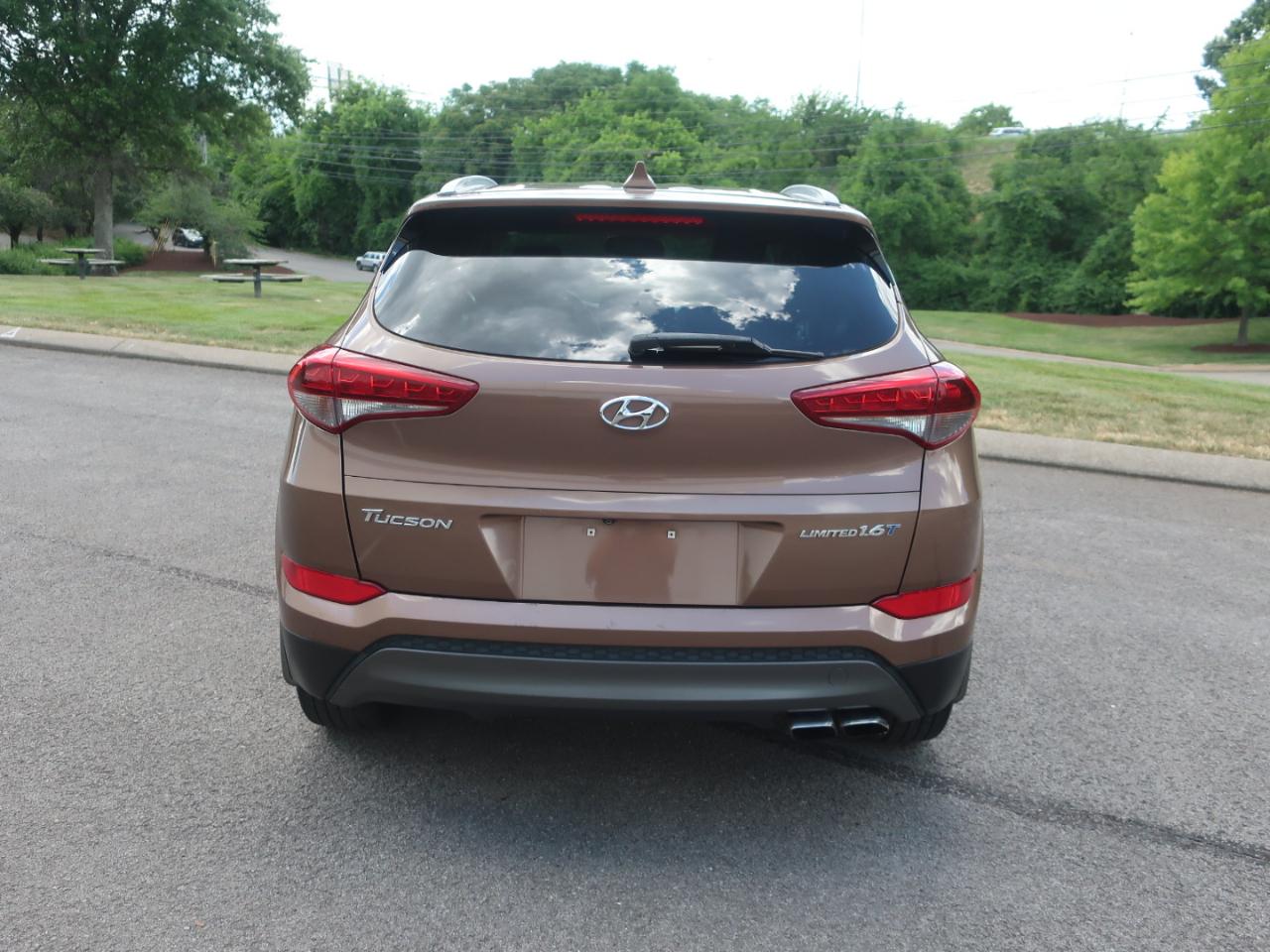 Hyundai Tucson Limited 4D SUV FWD 2016