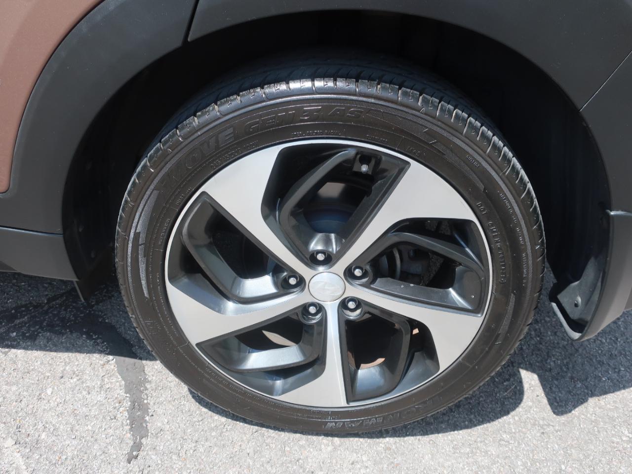 Hyundai Tucson Limited 4D SUV FWD 2016