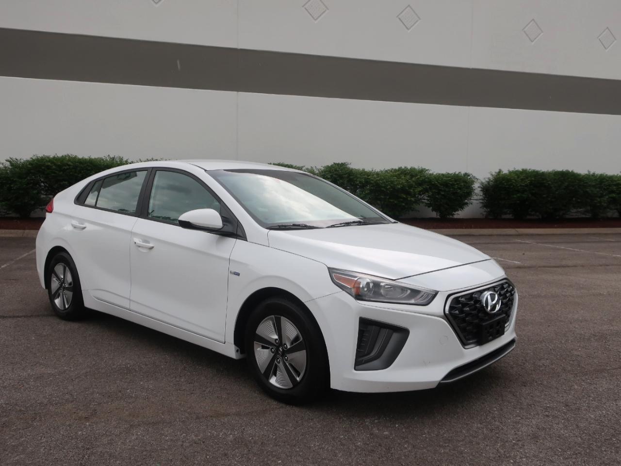 Hyundai Ioniq Hybrid Blue 2020