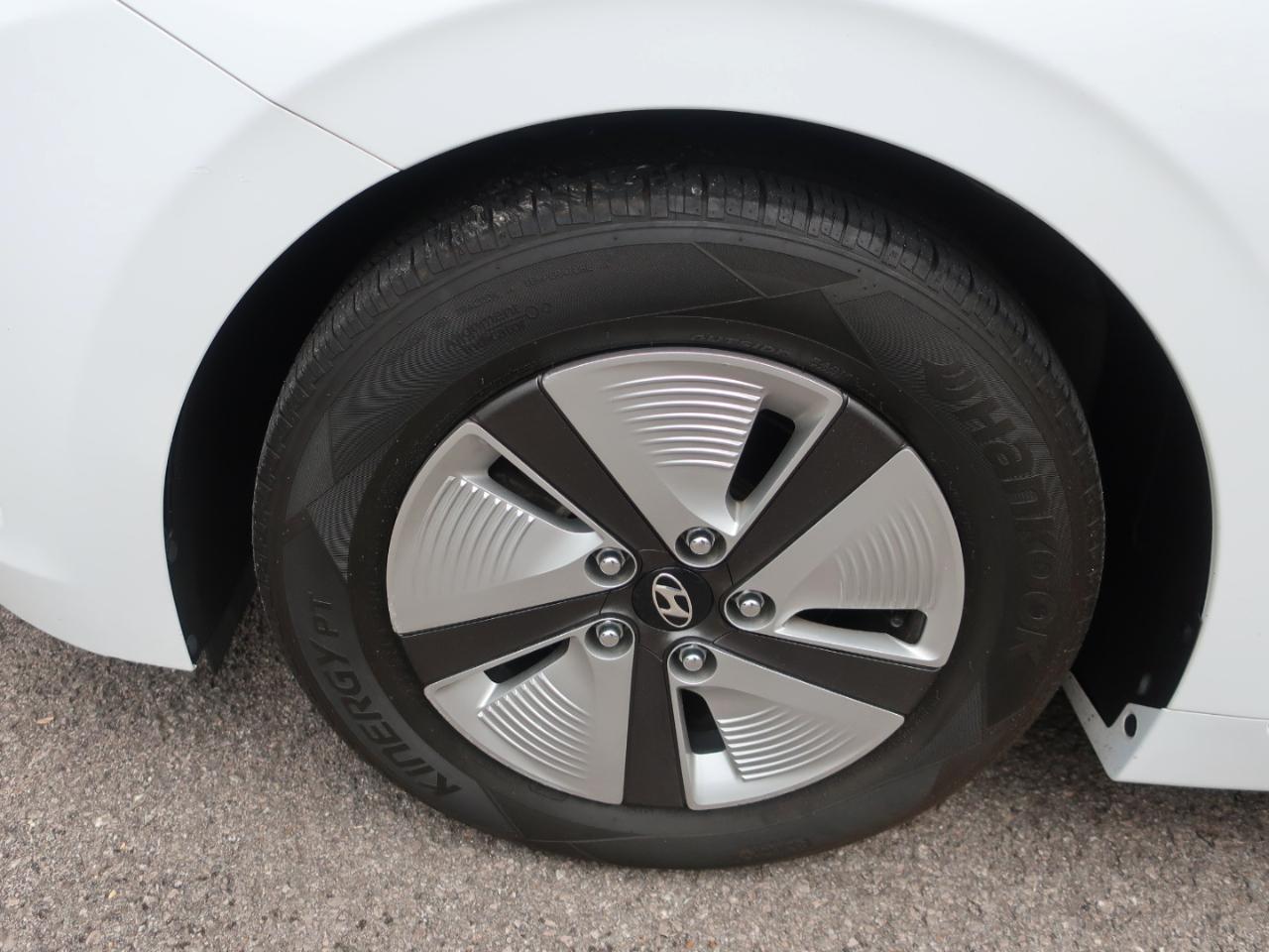 Hyundai Ioniq Hybrid Blue 2020