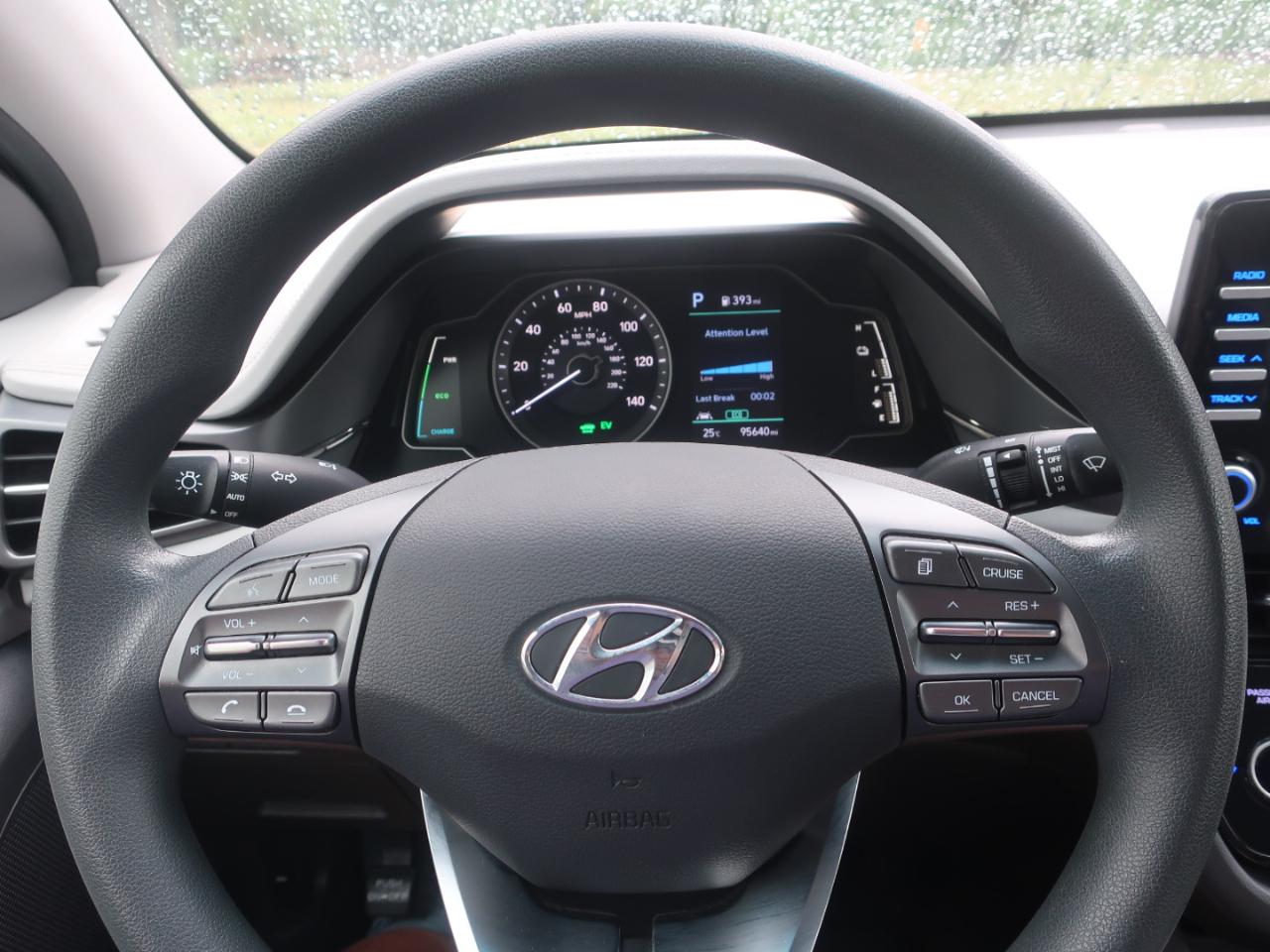 Hyundai Ioniq Hybrid Blue 2020