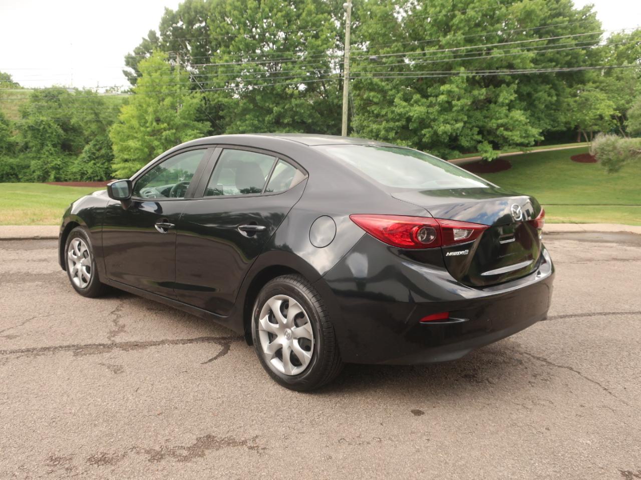 Mazda MAZDA3 i Sport AT 4-Door 2016