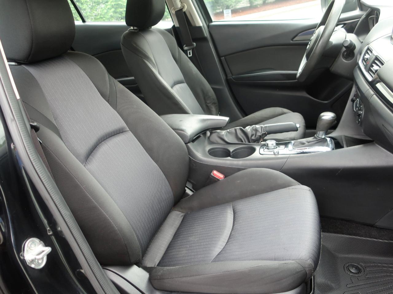 Mazda MAZDA3 i Sport AT 4-Door 2016
