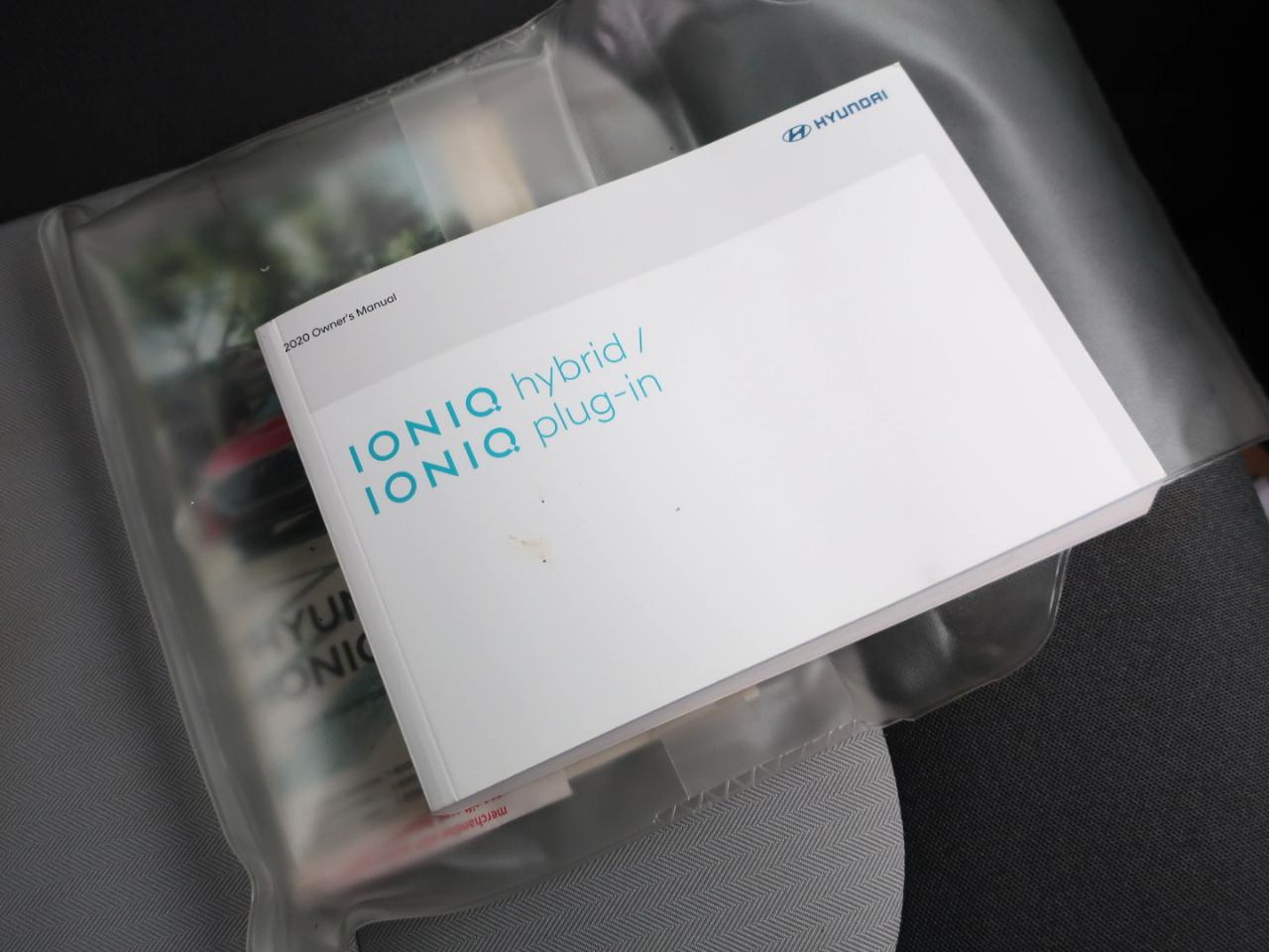 Hyundai Ioniq Hybrid Blue 2020