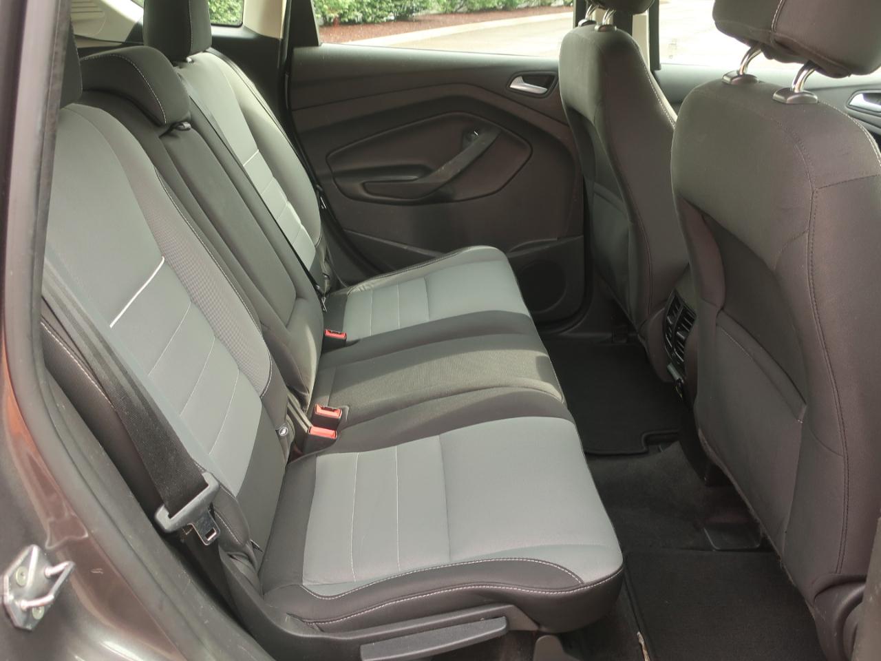 Ford C-Max Hybrid SE 2013