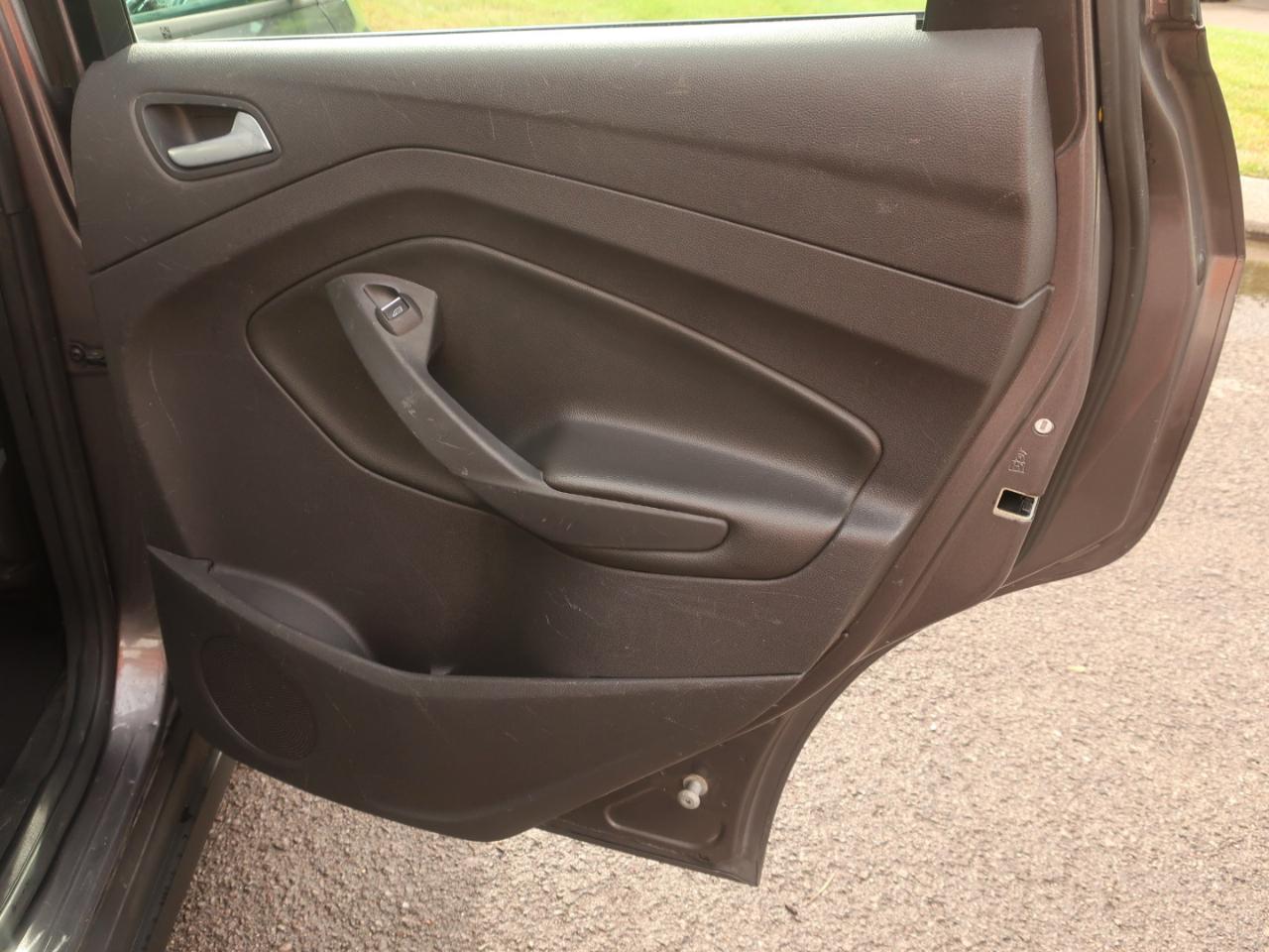Ford C-Max Hybrid SE 2013
