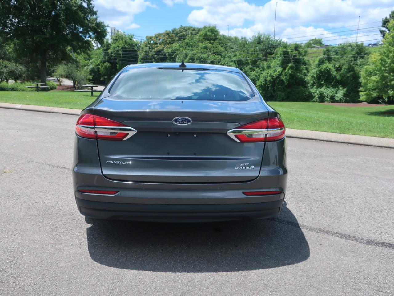 Ford Fusion Hybrid SE 2019