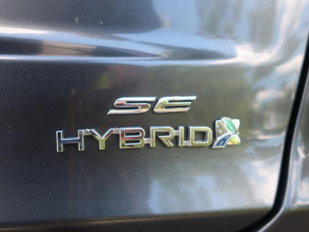 Ford Fusion Hybrid SE 2019