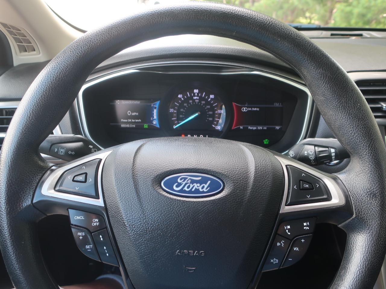 Ford Fusion Hybrid SE 2019