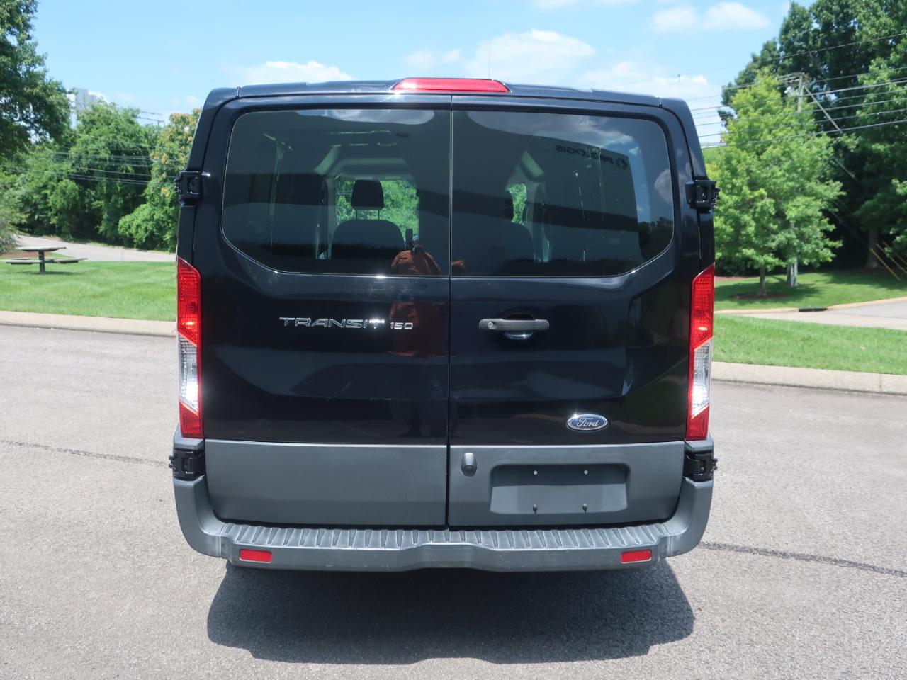 Ford Transit 150 Van Low Roof 60/40 Pass. 130-in. WB 2018