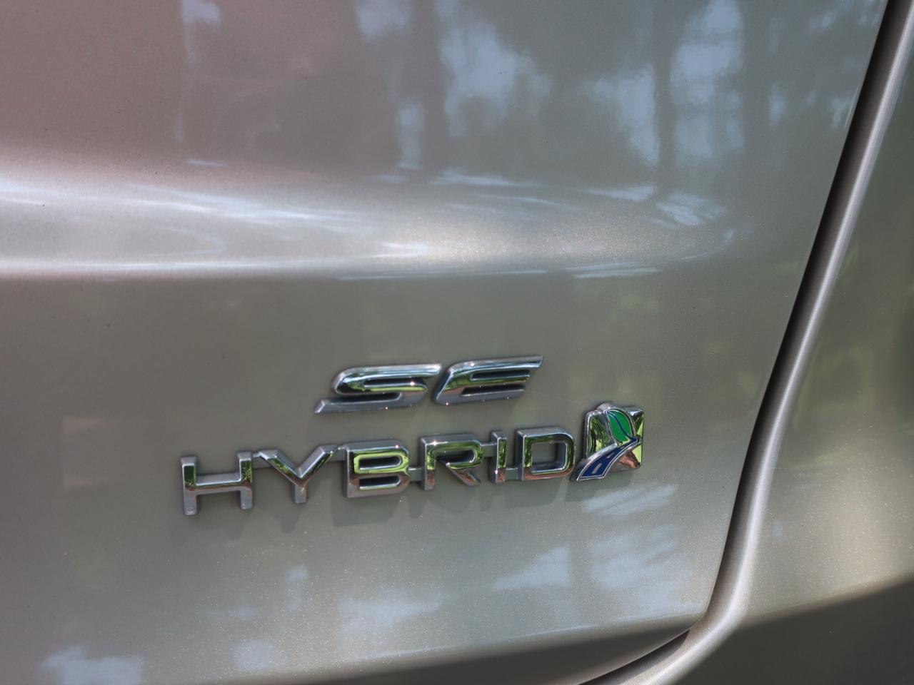 Ford Fusion Hybrid SE 2019