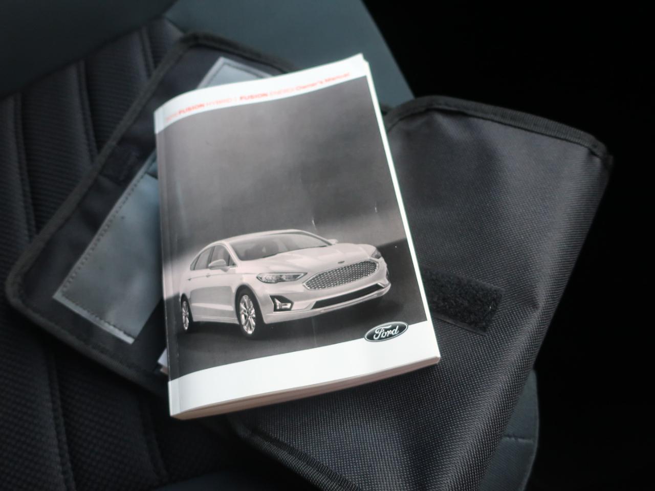 Ford Fusion Hybrid SE 2019