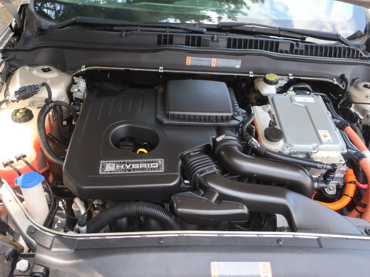 Ford Fusion Hybrid SE 2019