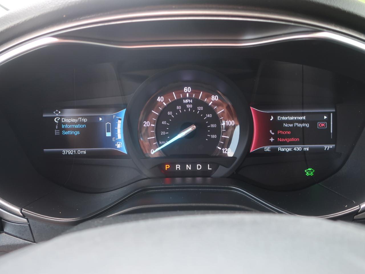 Ford Fusion Hybrid SE 2019